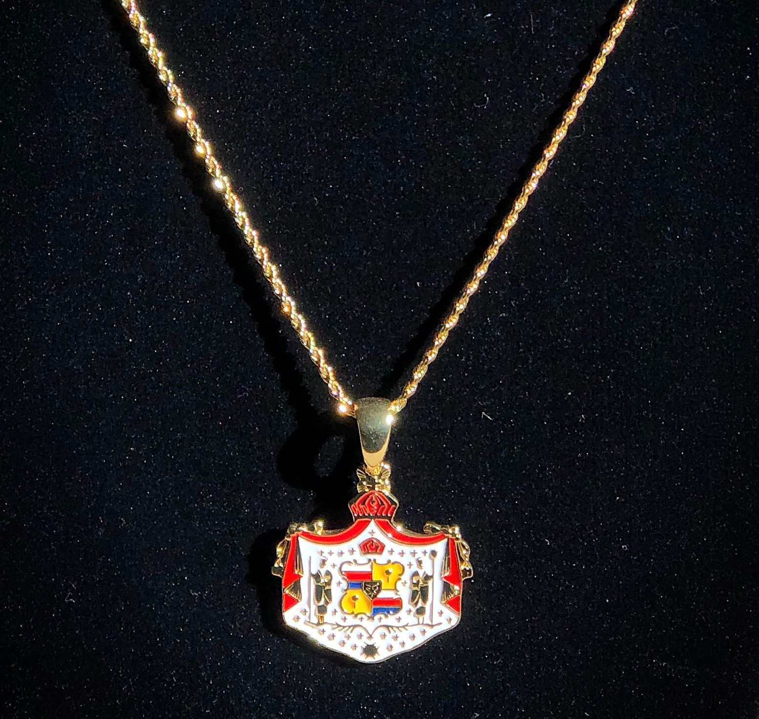 14k GOLD Enamel Hawaiian Coat of Arms PENDANT