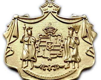 14kt Gold Hawaiian Coat of Arms Pendant