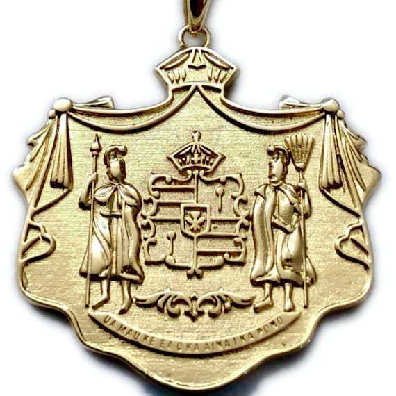 14kt Gold Hawaiian Coat of Arms Pendant