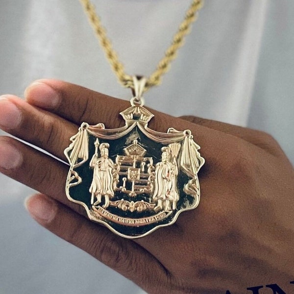 XXL Pendant 14k Gold Hawaiian Coat of Arms+ Hawaiian Flag Included