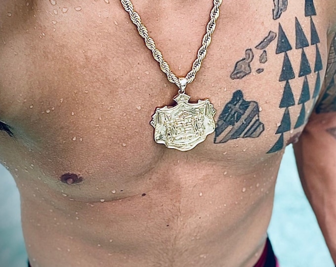 Featured listing image: 14k Gold Hawaiian Coat of Arms X-LARGE Pendant with Thick Twisted Rope Chain