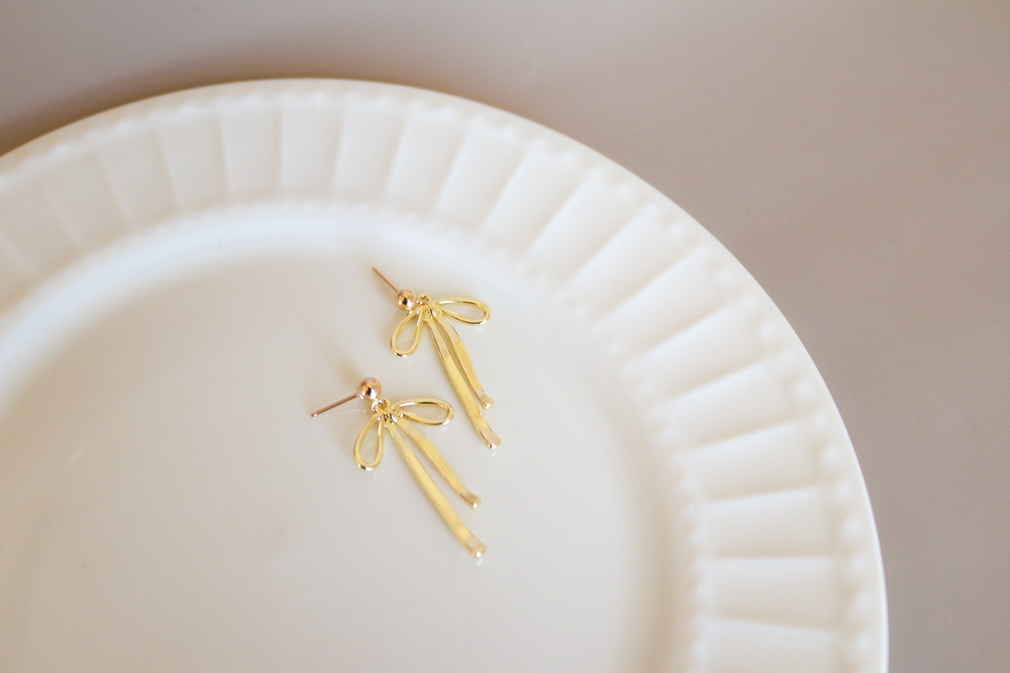 14k Gold Bow Earrings, Bow Stud Earrings, Gold Ribbon Bow Earrings, Dangly Bow Earrings, Dainty ...