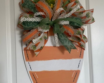 Carrot Door Hanger