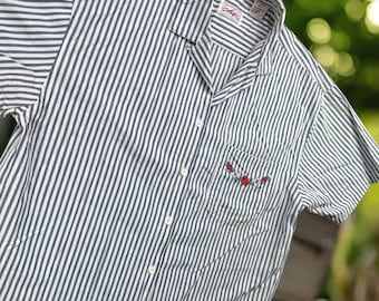 Vintage Chic Shirt Women M Blue White Striped Floral Embroidered Button Down