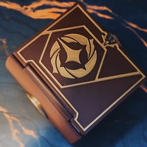 LORCANA | Spell Book Mini Deck Box & x6 Magnetic Ink Chips | Holds 1 Sleeved Deck
