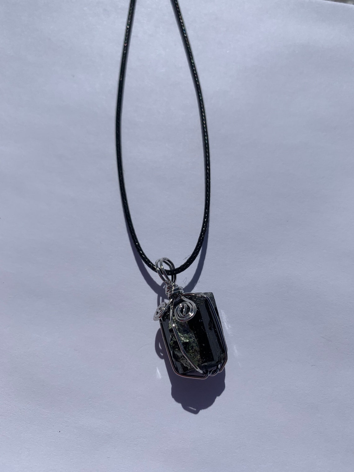 Buy Black Tourmaline Necklace Crystal Healing Online in India - Etsy