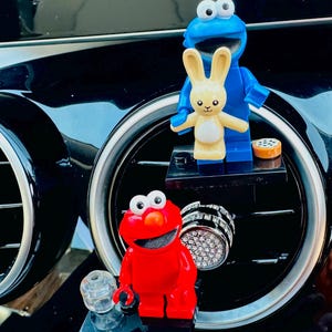Cookie Monster & Elmo Car Air Freshener Clip on Vent Mini Figure Fragrance Gift Cartoon comics accessories