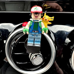 ポケットアニメ車用芳香剤クリップ式通気口ミニフィギュアフレグランスギフト漫画アクセサリー