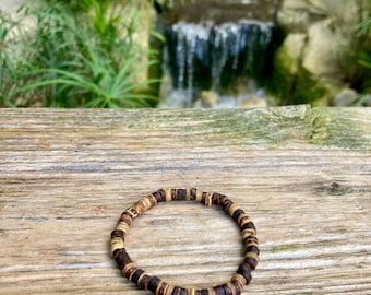 Coconut Wood Bracelet/Surfer Bead Bracelet/Wood Bead Bracelet/Beach Bracelet/Coconut Heishe Bead Bracelet/ Brown Coconut Bracelet