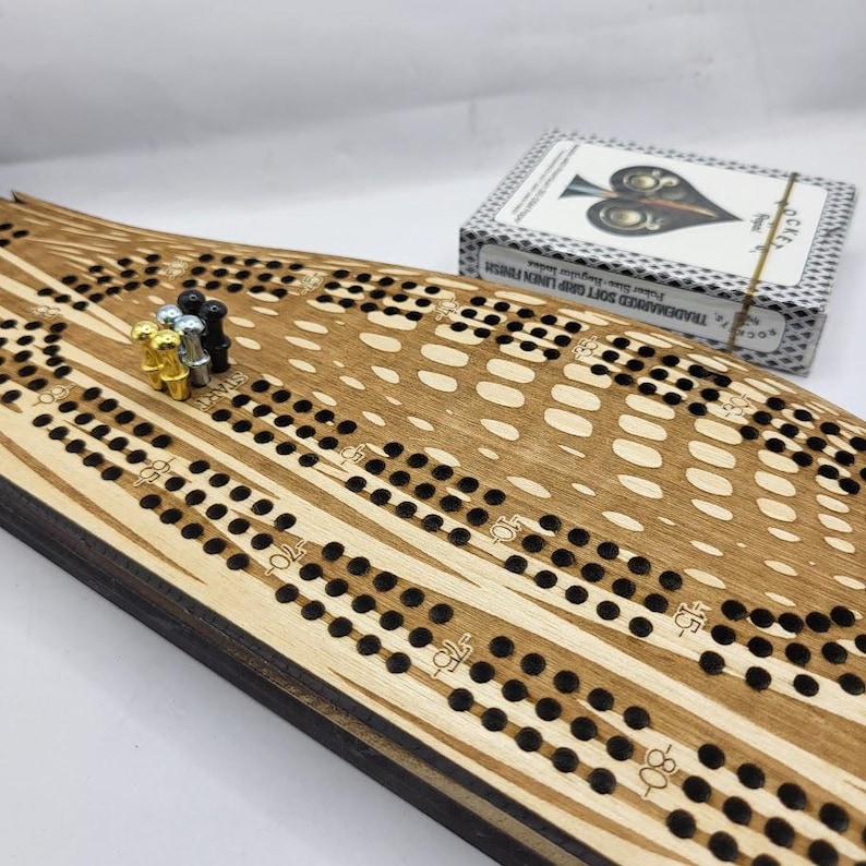 Loon Cribbage board, Wooden Cribbage Board with Cards and Pegs, Unique Lake House Gift 画像 10