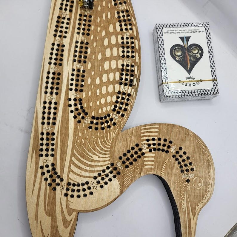 Loon Cribbage board, Wooden Cribbage Board with Cards and Pegs, Unique Lake House Gift 画像 9