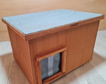INSULATED Outdoors Cat House Kennel Shelter