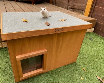 Feral Stray Outdoors Cat House Kennel Shelter Cat Den  <<<Fully assembled>>>