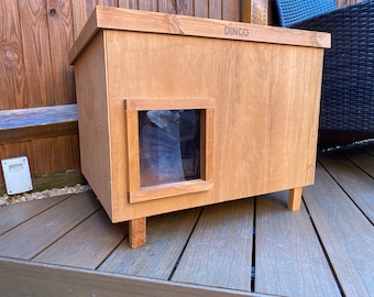 NEW Outdoors Cat House Kennel Shelter Cat Den Feral Stray