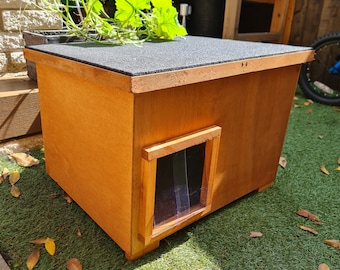 Outdoors Cat House Kennel Shelter Cat Den