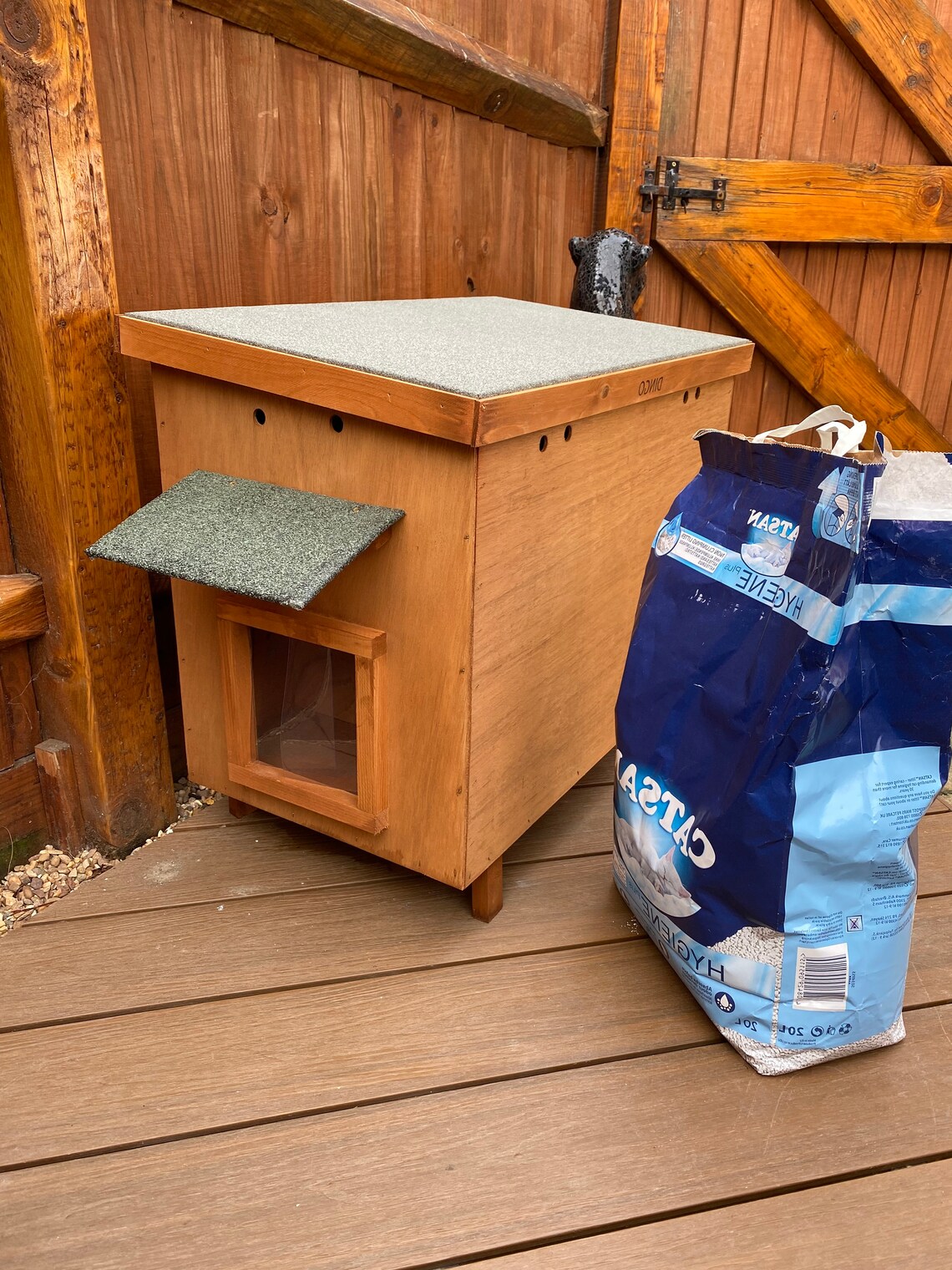 Medium Pet Cat Litter House Special Construction For Outdoor Etsy