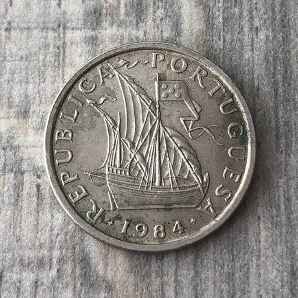 Vintage Portugal 5 Escudos 1984 Coin, Portugal Coins