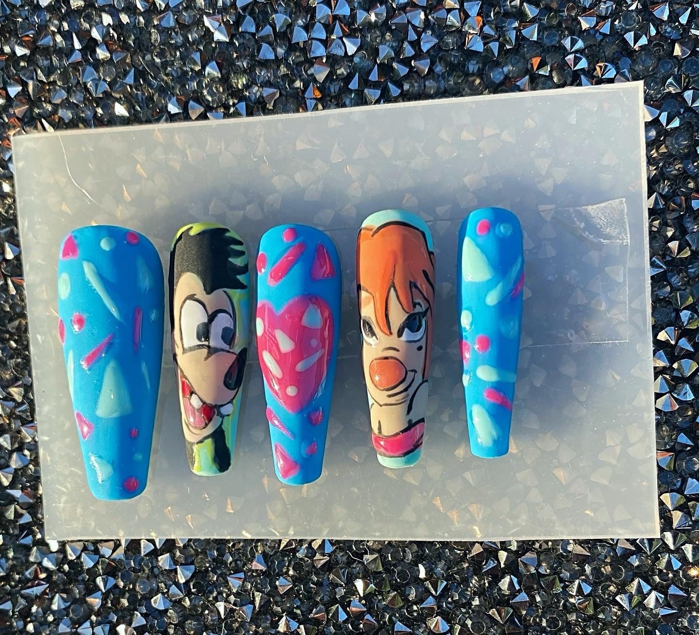Max and Roxanne 90s Press on Nails - Etsy UK