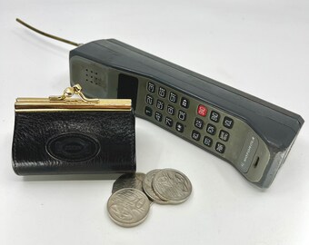 Vintage OROTON mini coin purse / pouch - unisex - black leather / gold trim - made for TELECOM - pre 1995.