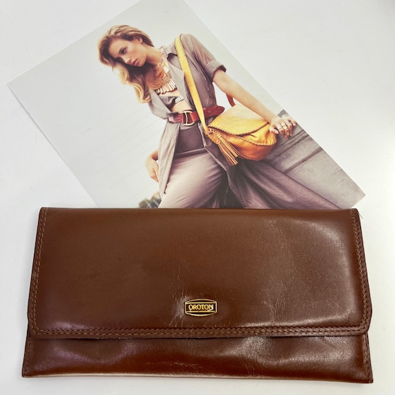 Oroton wallet price hotsell