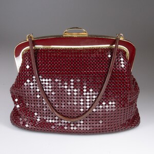 Vintage Abendhandtasche der Marke GLOMESH - Große Größe - Burgund und Gold - c1980er Jahre