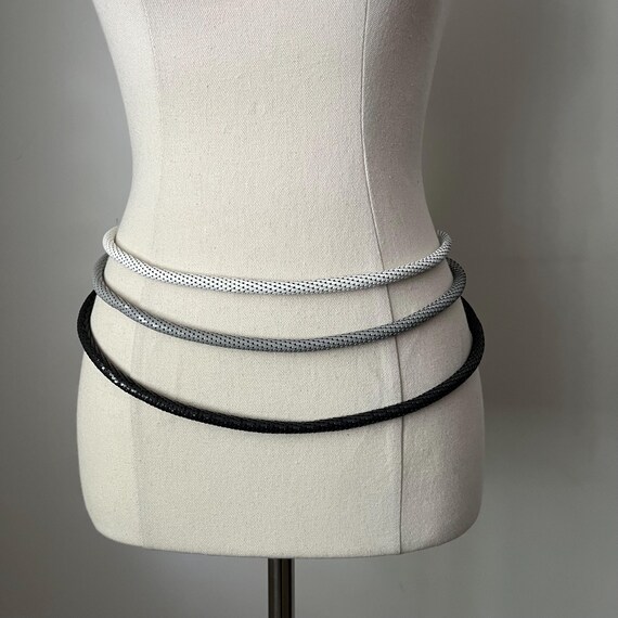 Vintage UNBRANDED Three Tone - 3 Row - Snake Chain Belt  display picture 1