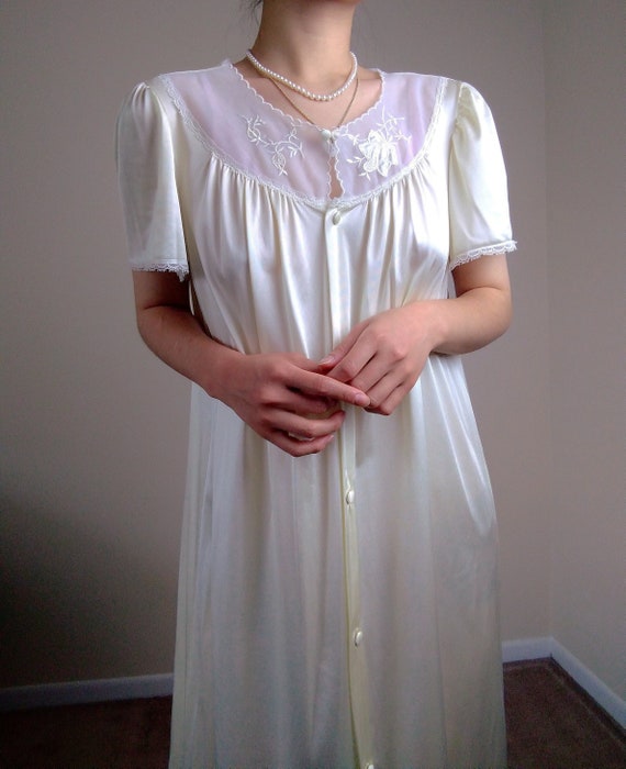 1970s Vintage Vanity Fair Yellow Button Up Nightgown … - Gem