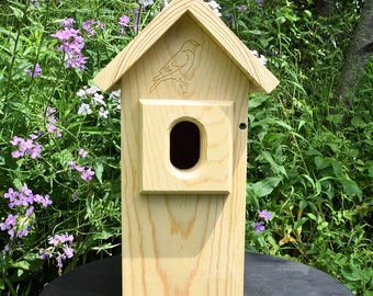 Bluebird House - Pine with 3 Coats of Water Based Spar Urethane - Easy Clean - Predator Guard - Ventilated - Engraved Bird on Front