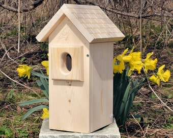 Bluebird House - Unfinished Pine - Easy Clean - Predator Guard - Gable Roof - Ventilated - Ready to Paint/Finish - Engraved Bird
