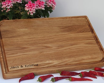 Personalized Oak Cutting Board: Engraved Wood Gift