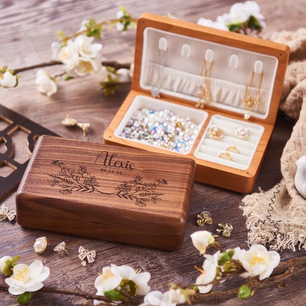 Personalisierte Holz Schmuckschatulle, personalisierte Namen Schmuckschatulle, Frauen einzigartige Holz Schmuckschatulle, Hochzeit Erinnerungsbox, Geburtstagsgeschenk für Sie