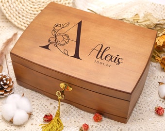 Personalized Wooden Jewelry Box, Customized Retro Jewelry Box, Personalized Wooden Jewelry Box with Lock and Key, Elegant Retro Gift for Her