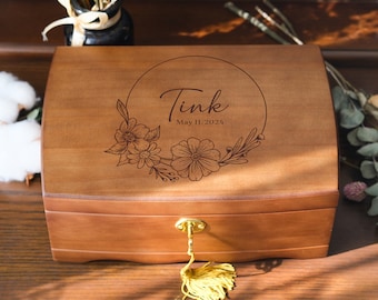 Personalized Wooden Jewelry Box, Customized Retro Jewelry Box, Personalized Wooden Jewelry Box with Lock and Key, Elegant Retro Gift for Her