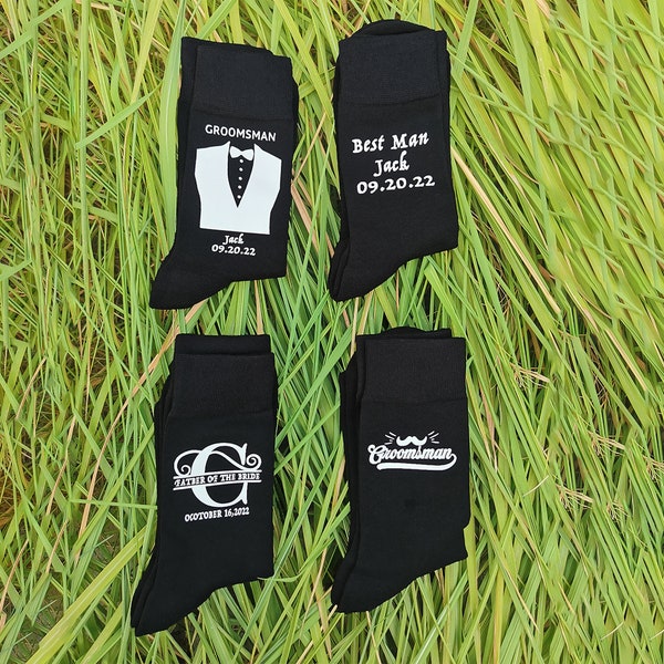 Benutzerdefinierte Groomsmen Socken für die Hochzeitsfeier, personalisierte Hochzeitssocken, Groomsmen Socken, Groomsmen Geschenk, Bräutigam & Trauzeuge Socken