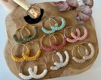 Macrame earrings// Hoop earrings// Earrings// Hand-knotted// Silver// Gold// Rose gold// Gift// Boho// Hippie// Boho-chick// Cotton yarn