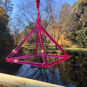 8&quot; Pink Quartz Crystal Singing Pyramid Sound Vibration Musical Instrument With Crystal Striker And Padded Carry Case