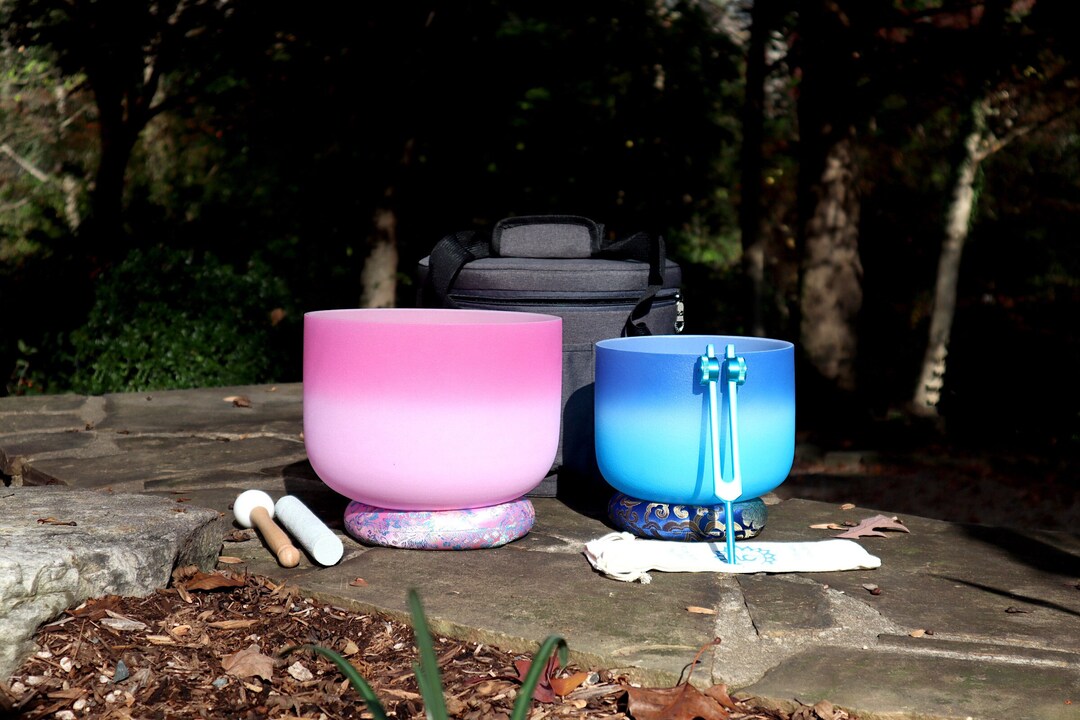 432 Hz 10 Heart and 8 Throat Chakra Singing Bowl Etsy