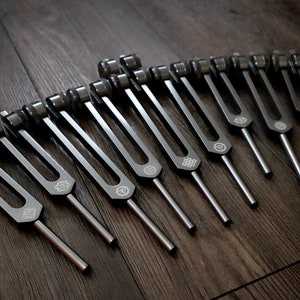 Myriad Melodies&#39; Professionally Tuned .25  9pc Chakra Tuning Forks - Gray - Earth Star Chakra through Soul Star - Biofield, Sound Vibration