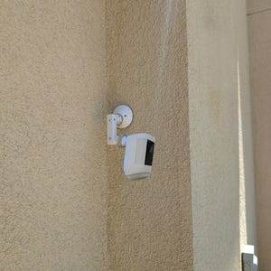 Ring Spotlight Cam - 90 Degree Mount