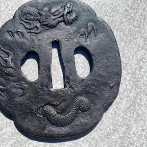 Japanese sword Edo period dragon Tsuba