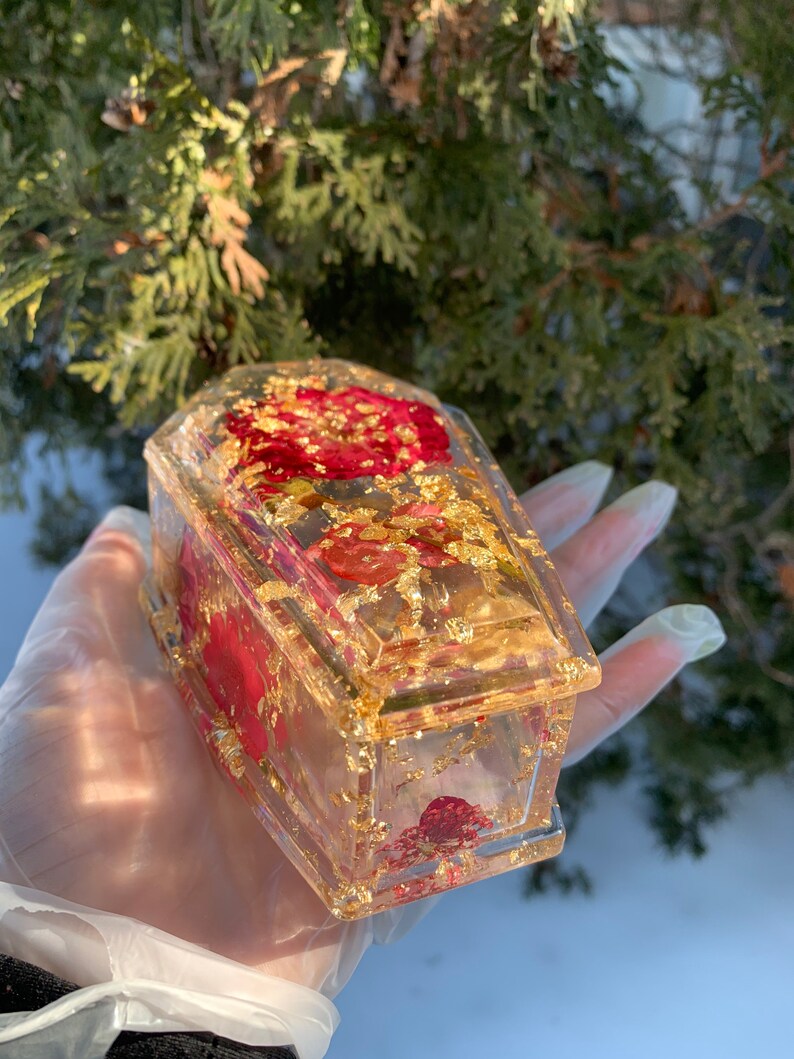ring tray coffin ashtray jewelry box Flower and Gold Leaf Coffin box