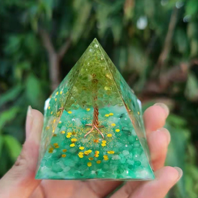 Pyramide d'orgone d'arbre de Vie | Péridot Vert Aventurine Orgonite Pyramide Protection Contre Les C