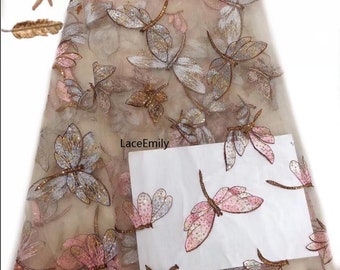 Tissu de dentelle de broderie de libellule de 4 couleurs, tissu de tulle de maille de libellule pour la robe de fille, la robe, la robe de bal d'étudiants 1 yards