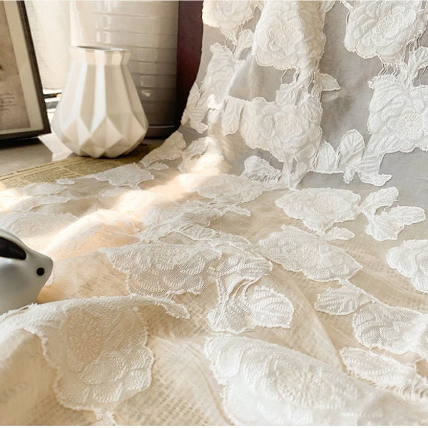 Weiß Beige Schwarz Organza Jaquard Stoff, Blumen Stickerei Organza Stoff für Mädchenkleid, Hochzeitskleid, Sommerkleid, Hemden 59 "Breite