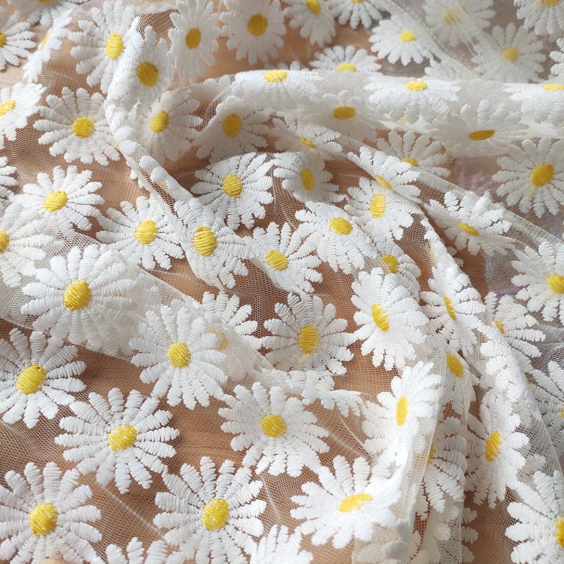 White Daisy Flower Embroidered Lace Fabric Daisy White Tulle Etsy
