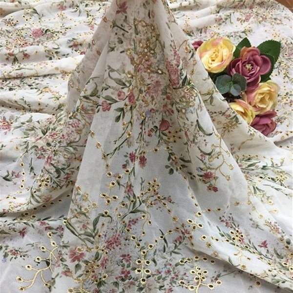 Tissu en mousseline de soie imprimé fleurs multicolores Tissu de dentelle en mousseline de soie broderie florale à oeillets doux pour robe, vêtement, par mètre