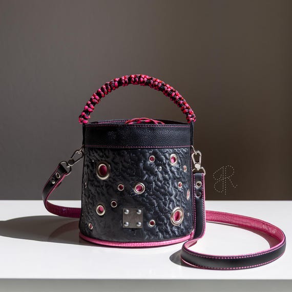 THM  Bicolor baggies     Black×Pink   28 Original Black and Pink Handbag: Grease, or Rock'n Roll