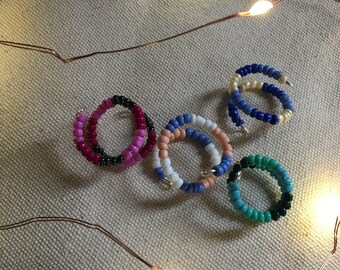 Anillos ajustables de cuentas