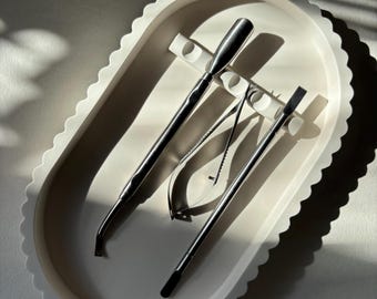 Scalloped Oval Jesmonite Tray with Tool Rest, Nail Tech Organizer Tray