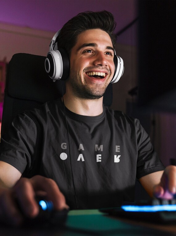 Hardcore Casual Gamer T-Shirt Hardcore Casual Gamer T-Shirt